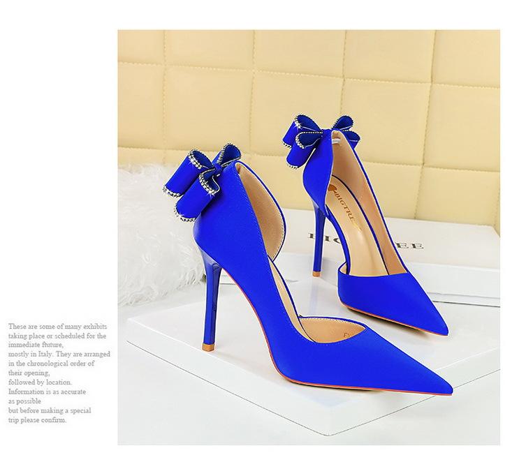 Product Introduction of 626-H36M European and American Style Banquet High Heels Stiletto High Heels Shallow Pointed Toe Side Cutout Rhinestone Back Bowknot Single Shoes kitten  heels 3