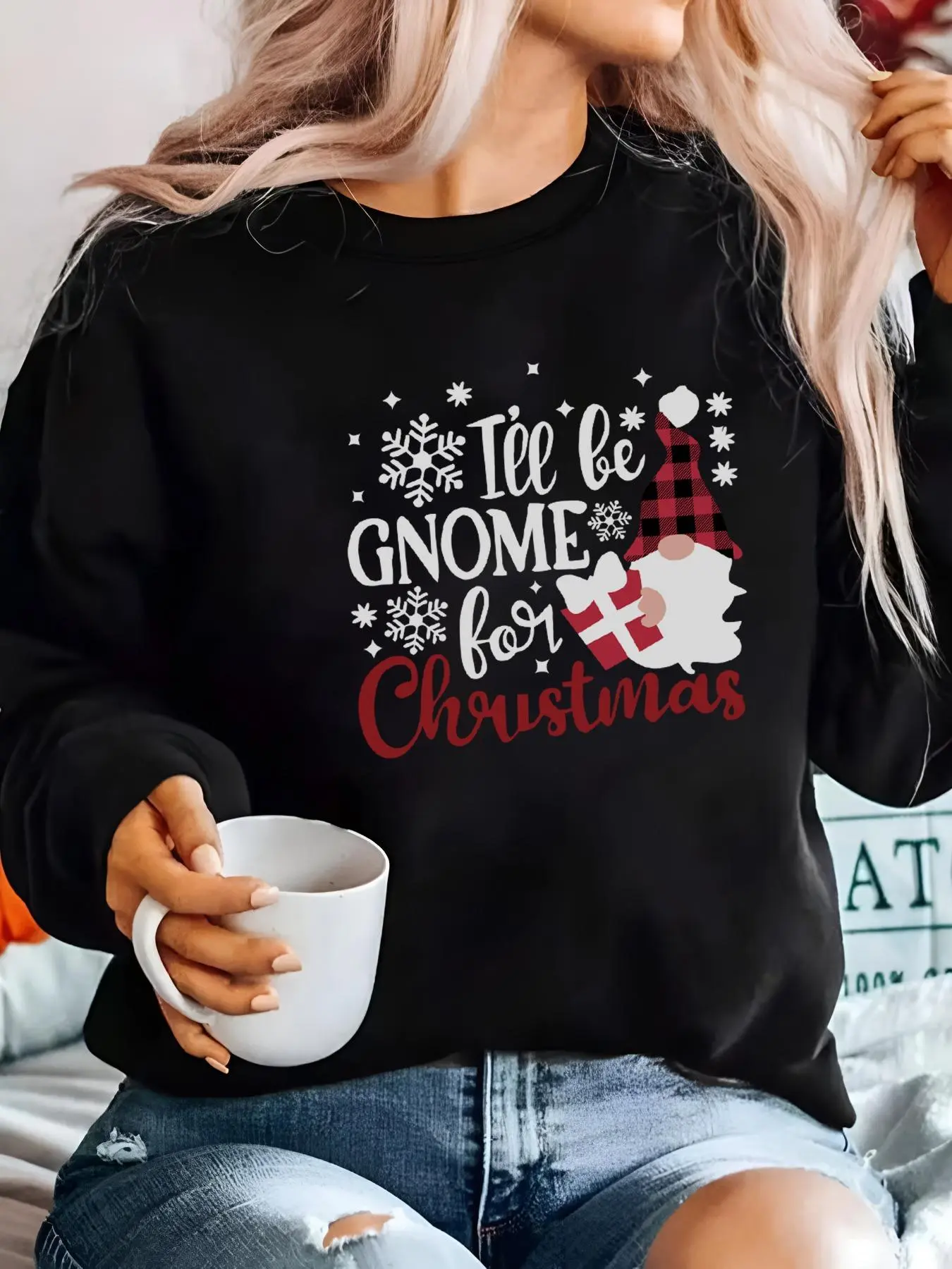 【Plus Size】 Snowflake & Gnome Print Crew Neck Pullover, Casual Long Sleeve Sweatshirt for Fall & Winter, Women's Clothing for Daily Wear