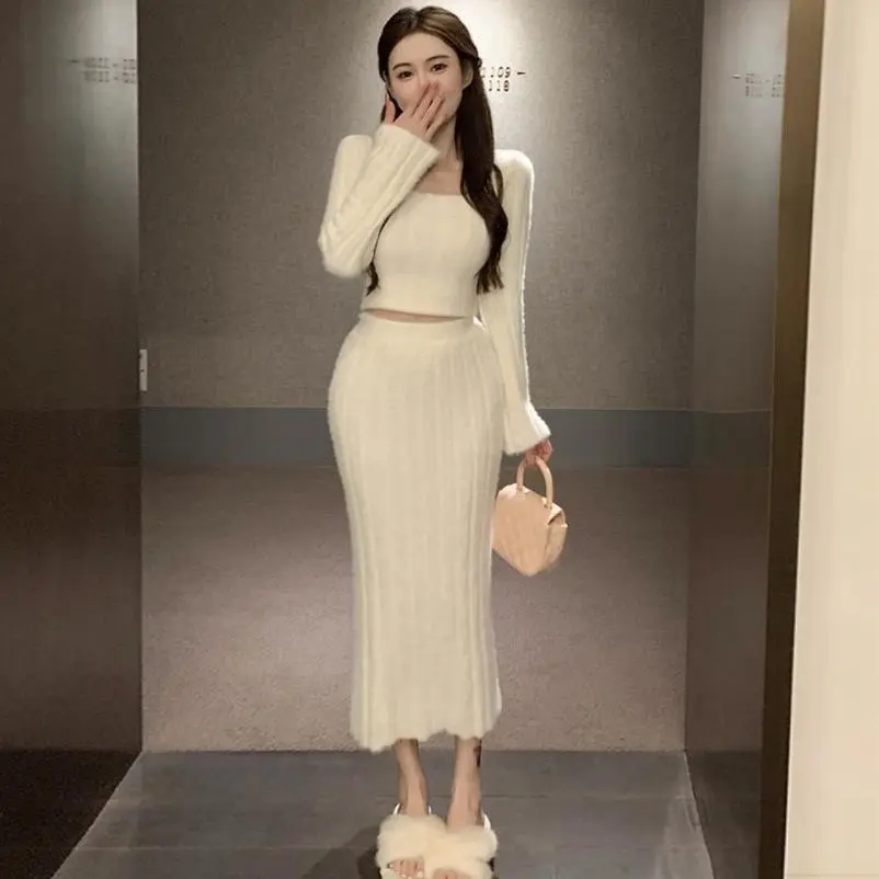 Set đầm len lông thỏ cao cấp xẻ đùi thắt nơ eo sexy hàng quảng châu/ Váy cổ vuông hở lưng đi tiệc đi du lịch Sapa,Đà Lạt Nữ