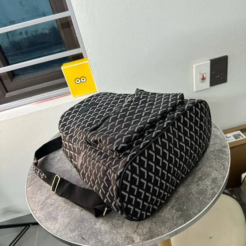 Balo thời trang nam nữ đi học màu đen size 32x40x15 Đeo Vai Backpack Da 2