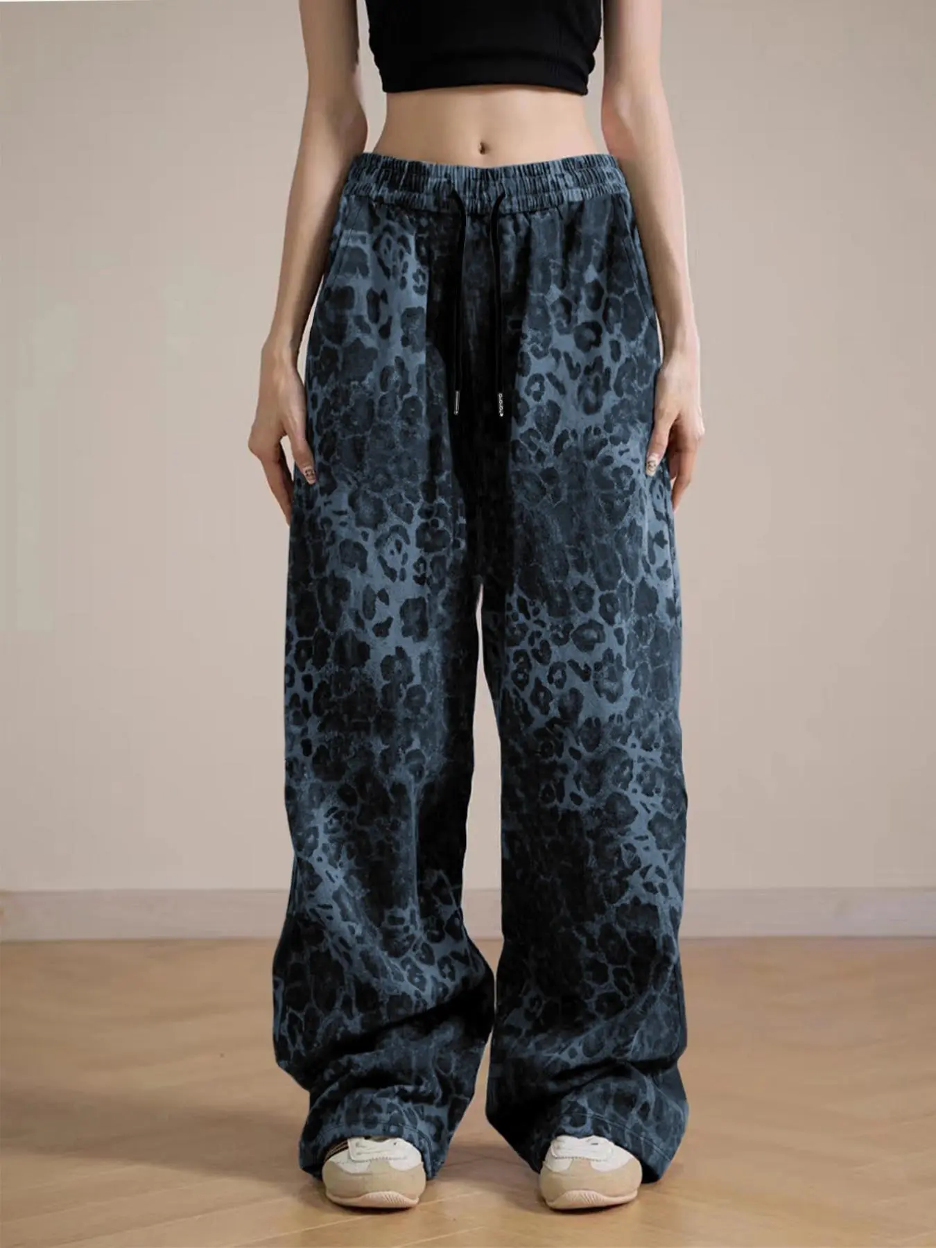 Women's Leopard Print Drawstring Waist Wide Leg Pants, Street Casual Elastic Waist Pocket Trousers for Daily Wear, Ladies Bottoms for Fall & Winter