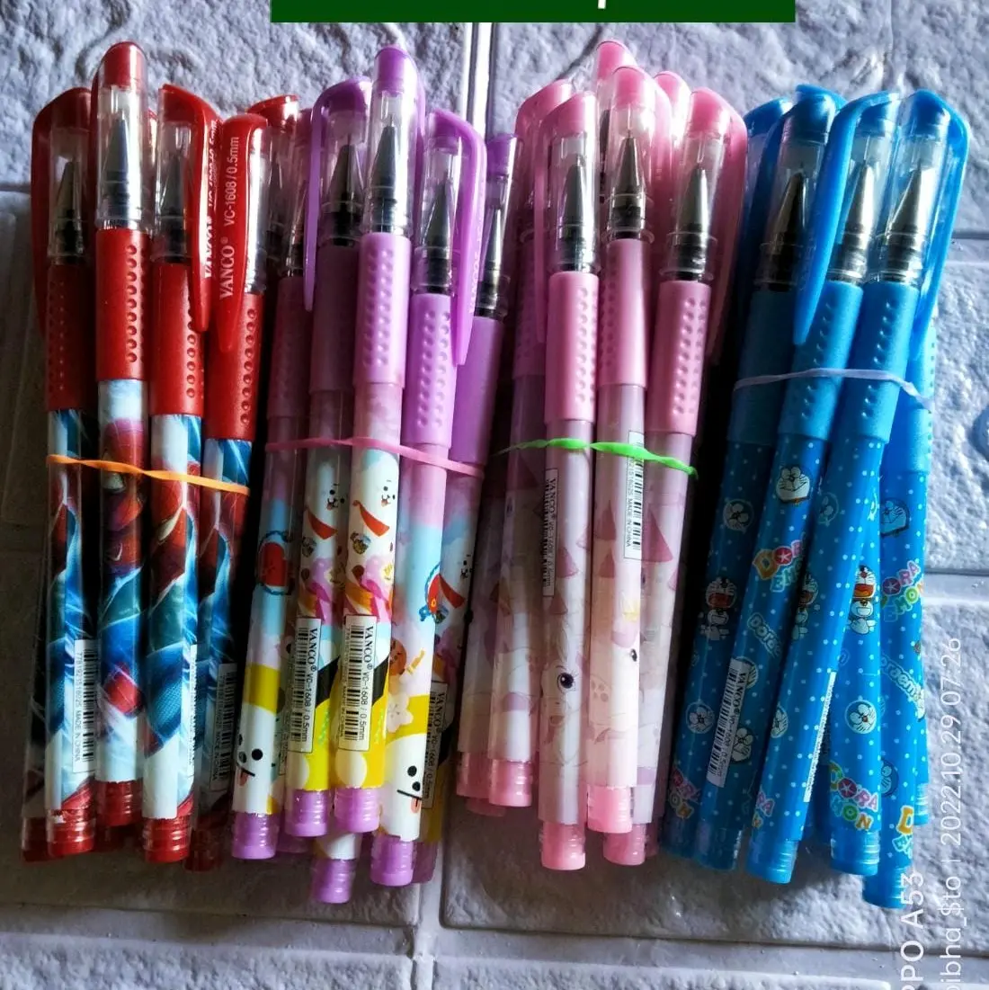 Pulpen gel karakter 12 pcs