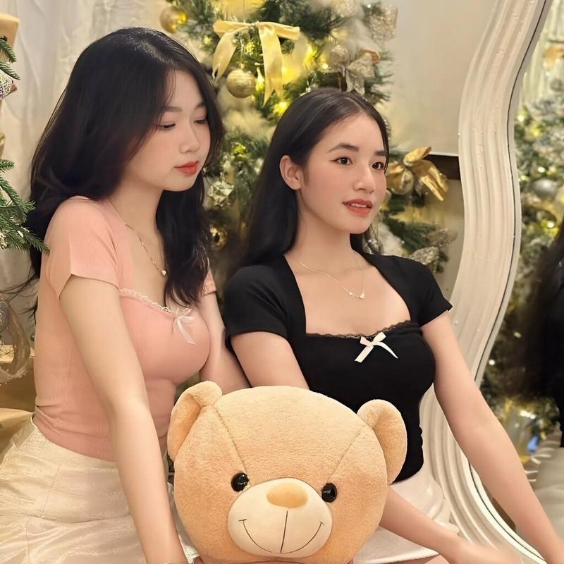 Áo Croptop Cổ Vuông Viền Ren Áo đính Nơ Ôm body tay ngắn Women baby tee Thun