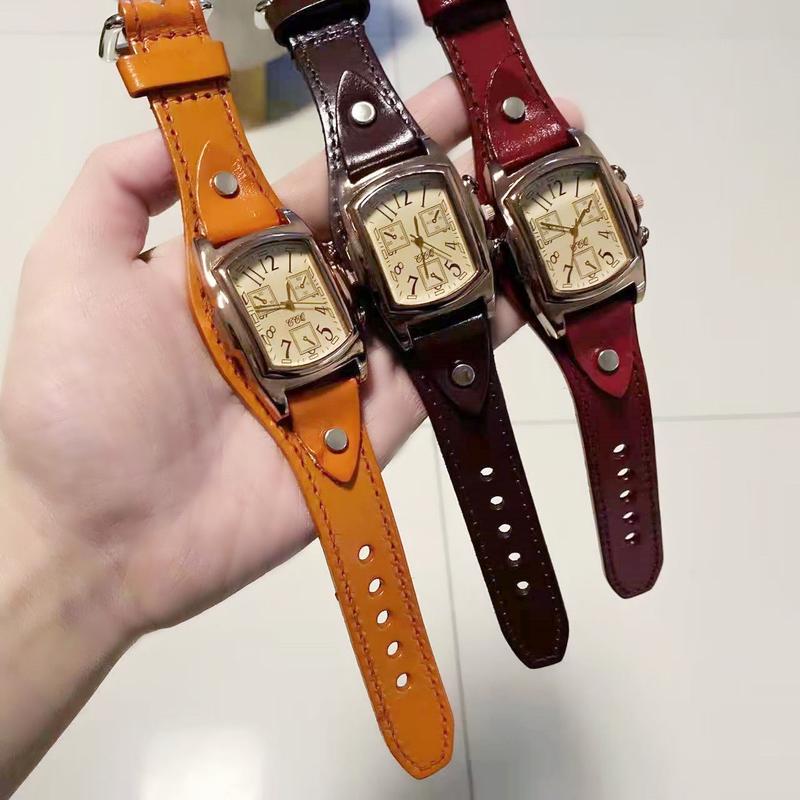 Đồng Hồ Da, Thời Trang Cổ Điển Phong Cách Cặp Đôi, Hình Chữ Nhật, Dành Cho Phụ Nữ Và Nam Giới, Đồng Hồ Da, Mặt Số Lớn, Cá Tính Đơn Giản, Thời Trang Phụ Kiện Watch 0