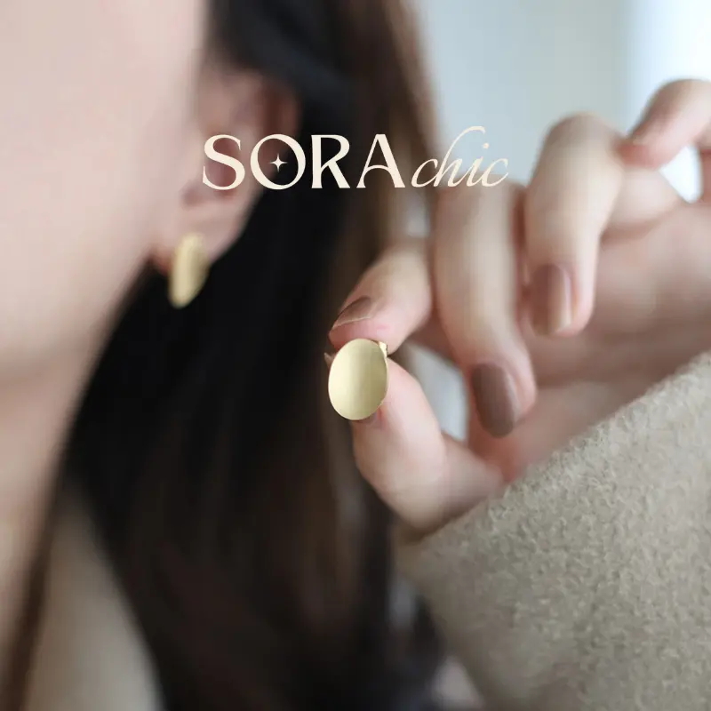 Khuyên tai miếng Boram hình oval - Sora.chic