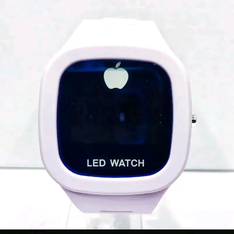 Beli 1 Gratis 1 (Dapat 2 pcs)Jam tangan Fashion Digital Free Box Dan Gelang 6