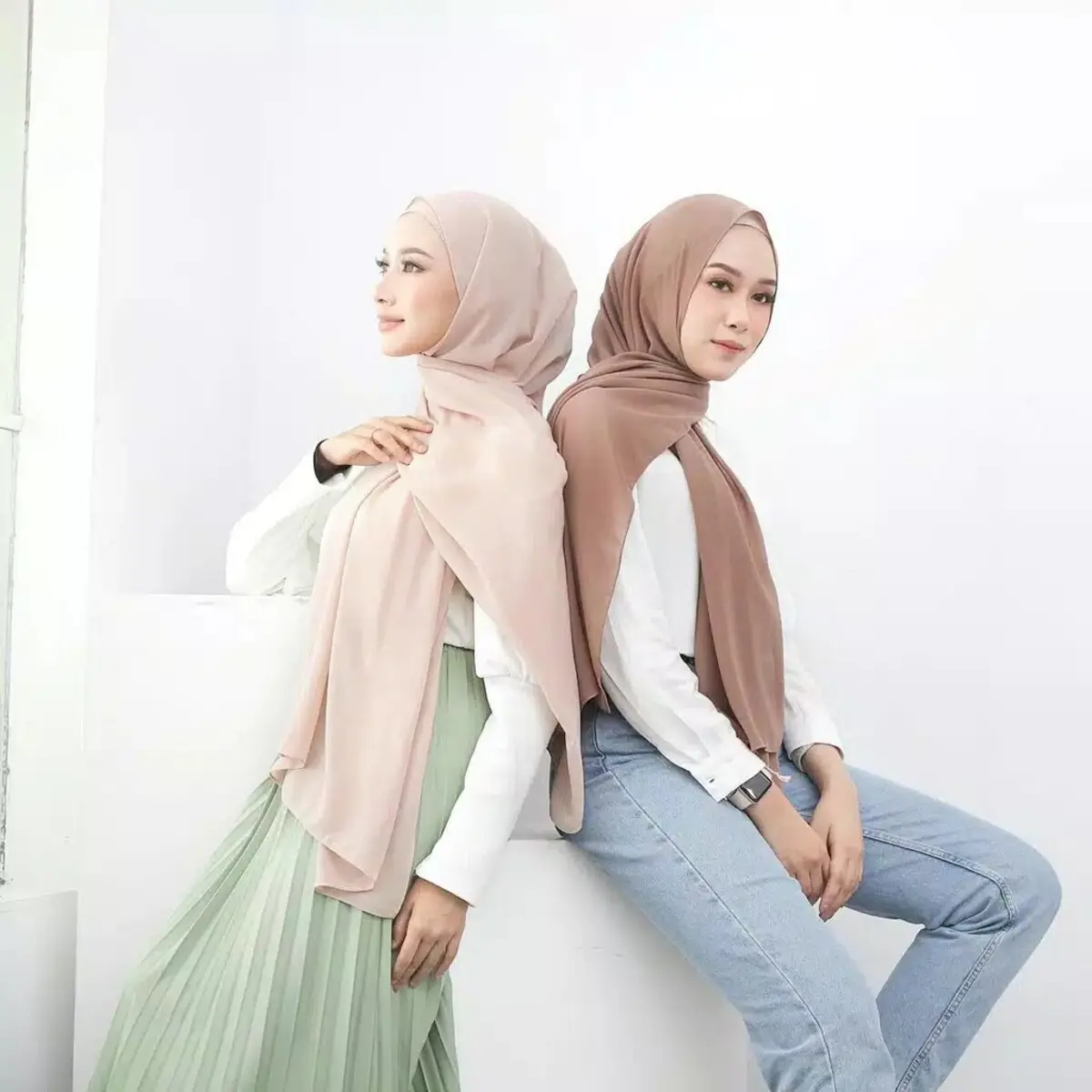 CARE.IN Jilbab Pashmina Lozy Syal Muslim - Ceruty Babydoll Panjang 180x75cm (Jahit Tepi) PREMIUM QUALITY