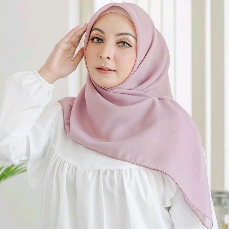 Jilbab Kerudung Muslim Segi Empat Bella Square Pollycotton Premium Nyaman Lembut - Polycotton, Cantik 5