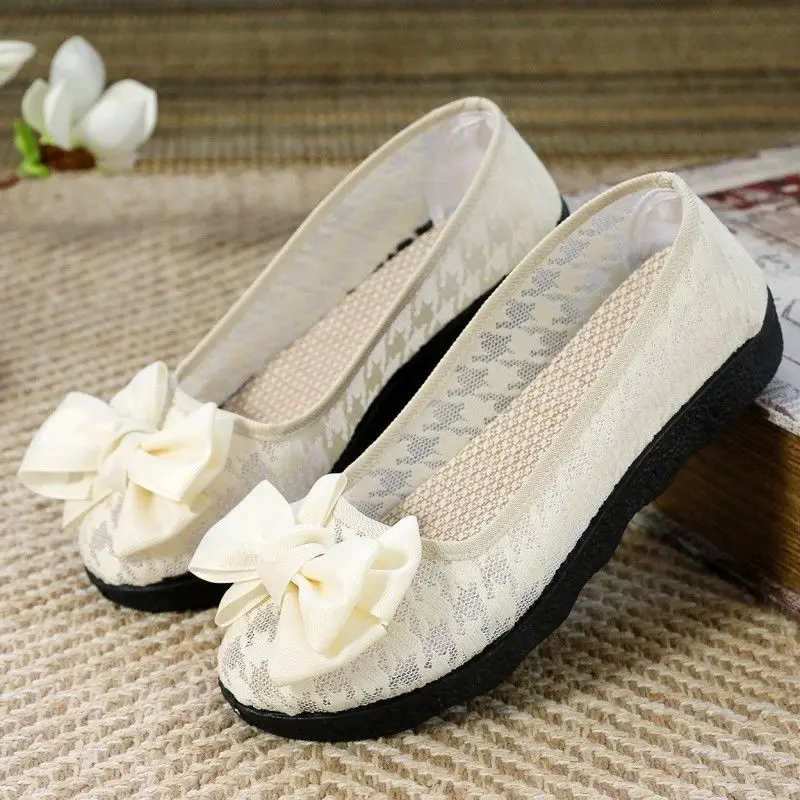 Giày Vải Bắc Kinh Cũ, Phong Cách Mùa Hè, Giày Đi Làm Đế Bằng Cho Nữ, Dễ Phối Đồ Với Thiết Kế Nơ Và Ren Khoét Lỗ, Chất Liệu Lưới, Thích Hợp Cho Bà Bầu, Gommino 6