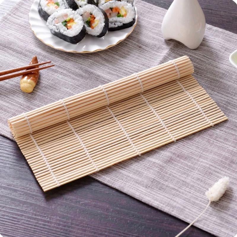 Mành tre làm cơm cuộn, làm kimbap Hàn Quốc