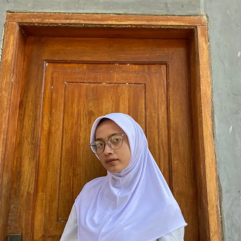 Bergo M pet tebel 2