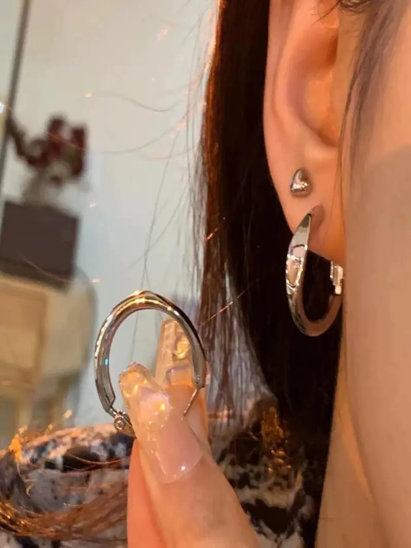 Product Introduction of Minimalist Plain Color Hoop Earrings, Fashionable Earrings for Women & Girls, Trendy All-match & Exquisite Jewelry for Birthday Gift 2