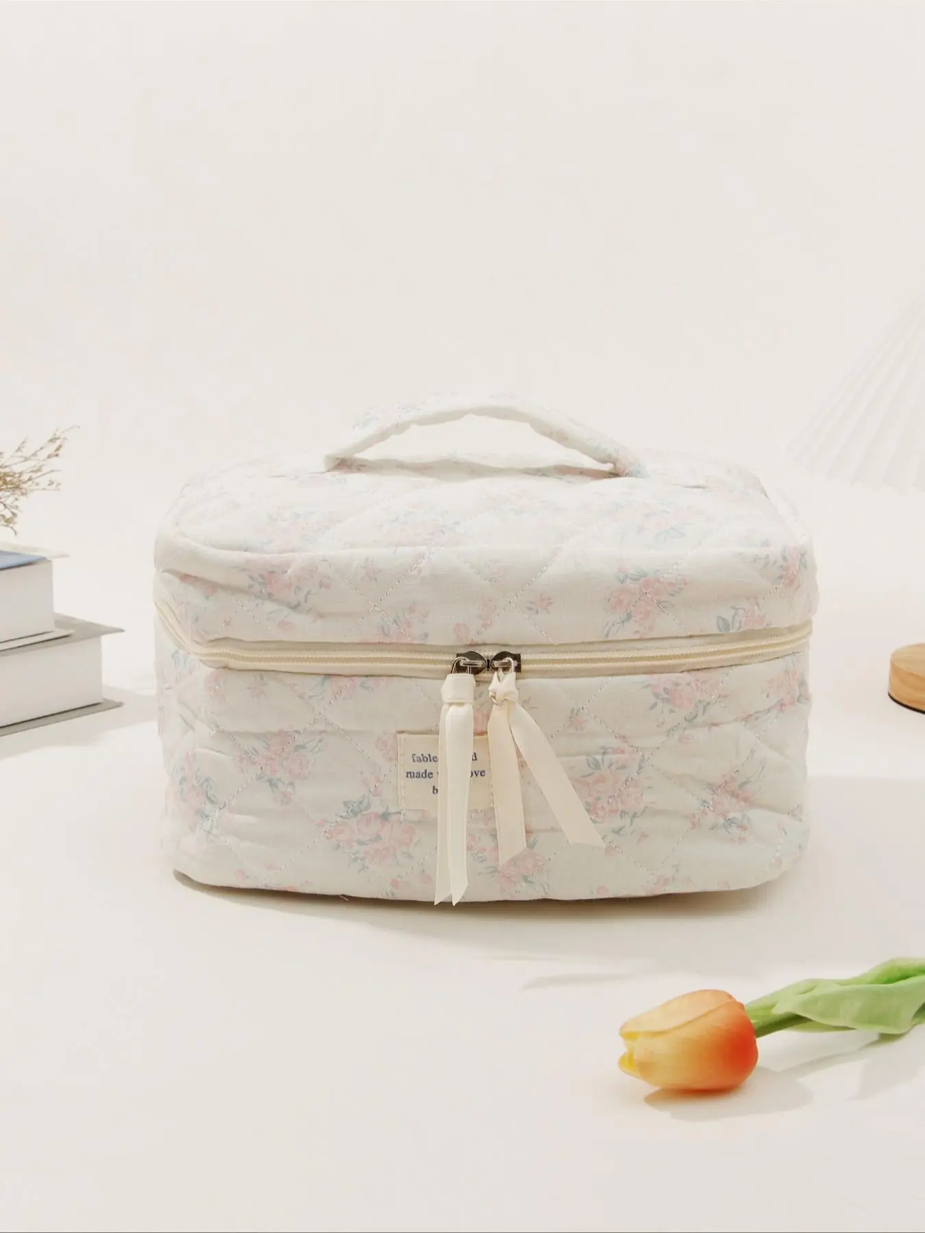 Ditsy Floral Pattern Makeup Bag,  Large Capacity Cosmetic Zipper Storage Bag, Portable Cute Makeup Organizer Pouch, Zipper Makeup Storage Bag for Skincare, Cream, Lip Balm, Eyeliners