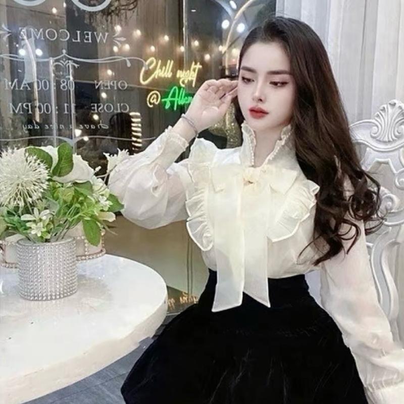 Áo sơ mi dài tay bèo cổ phối ngọc cao cấp chất voan tơ mềm 2 lớp M472 Top Nữ Voi Tay Loe Màu Trắng - Thanh lịch - Women, Shirt minu