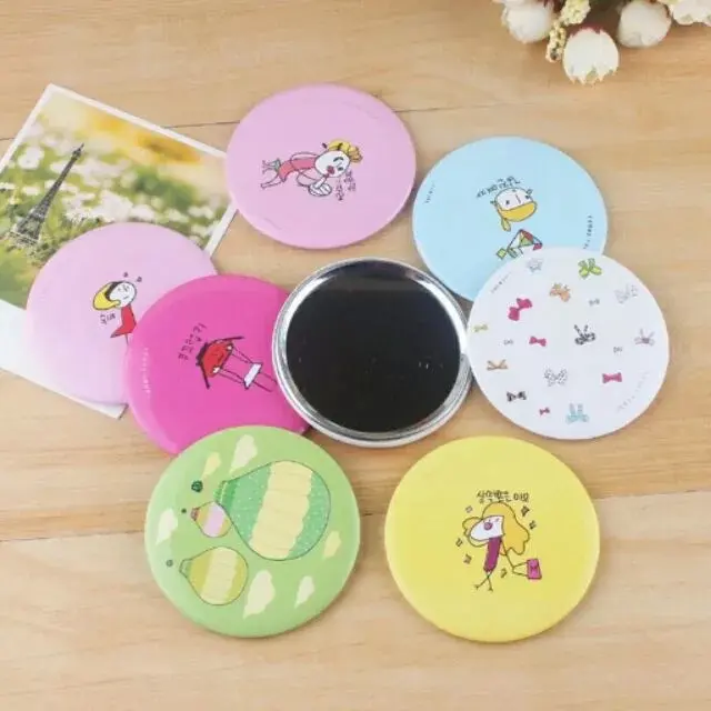 ￼Gương cam tay mini HÀN QUỐC