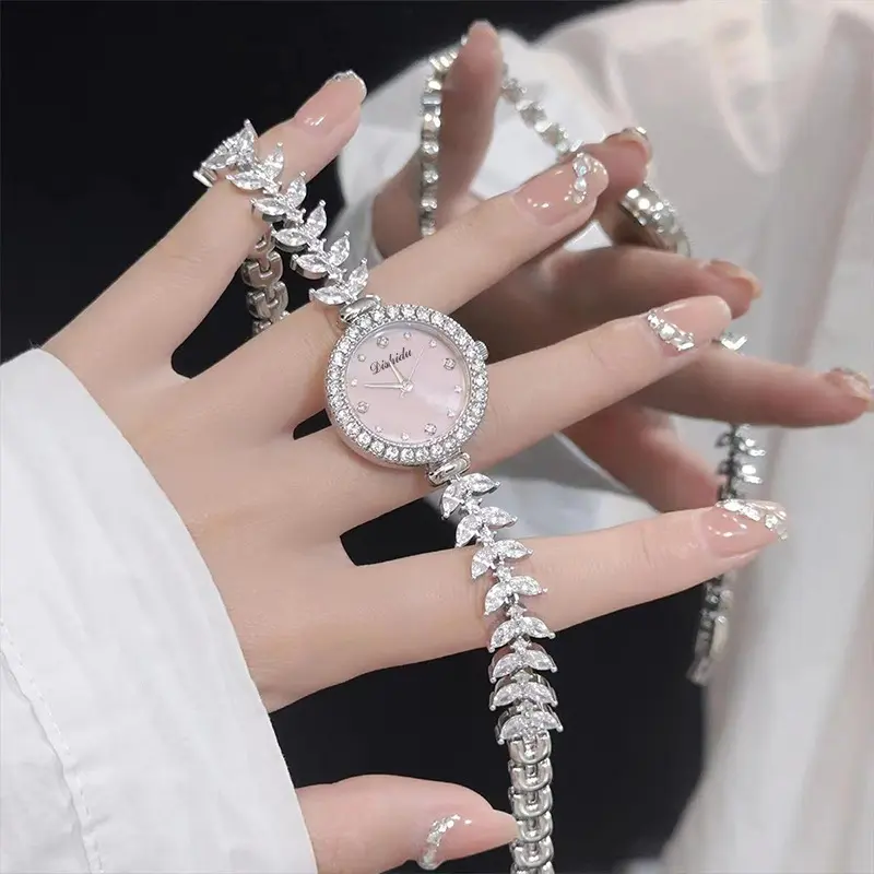 New Mermaid Watch Women's Special Interest Light Luxury Fishbone Legal System Waterproof Women's Small Dial Ladies Watch for Girlfriend Couple Watch Student Watch Love Watch @ 236#