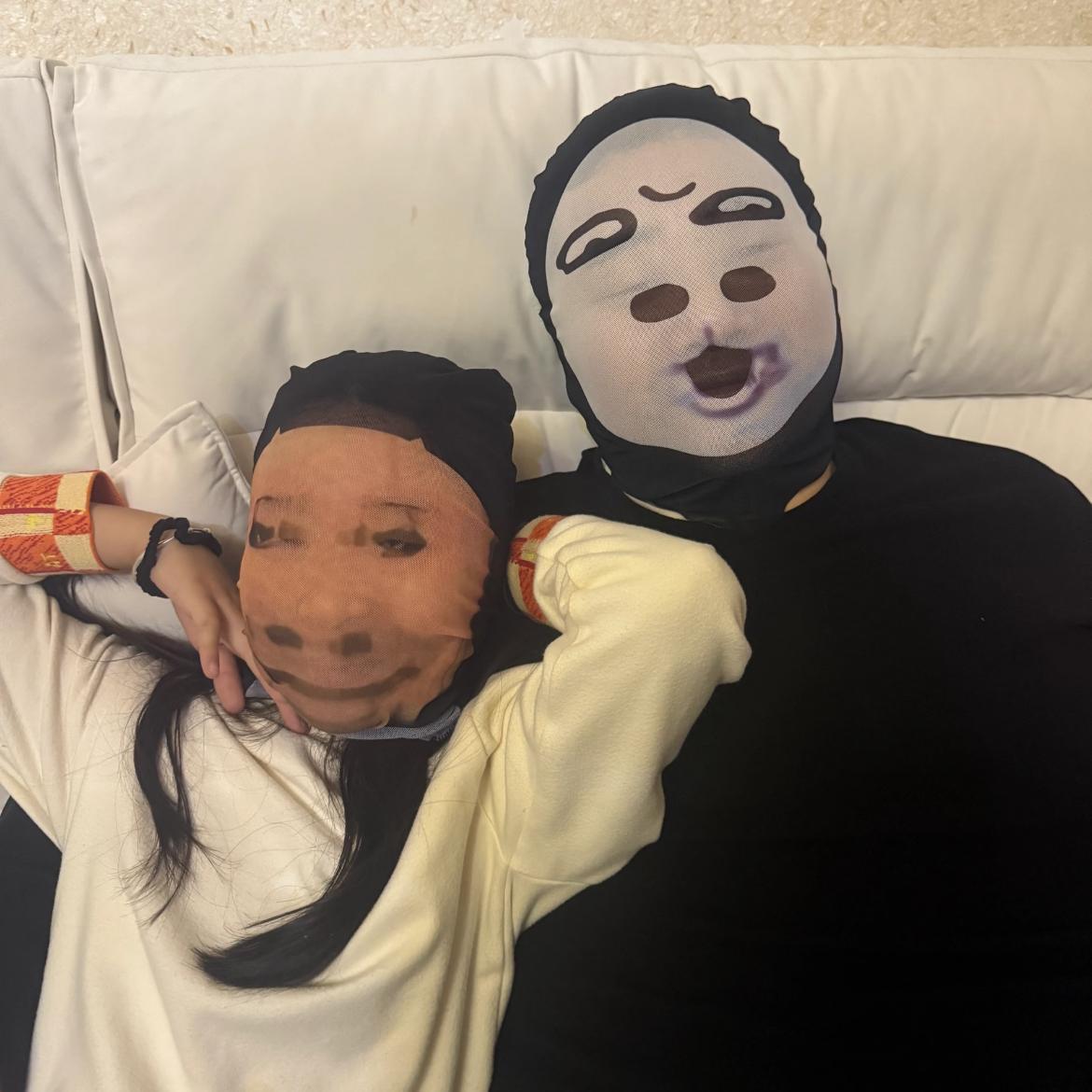 Giggle Masker Buff Karakter Kucing & Anjing Topeng Ugly Face Lucu Pelindung Muka dan Leher Anti UV Debu & Panas untuk Motor & Sepeda Couple Mask Bisa Melihat Ke Luar Mainan Giggle Masker Buff Karakter Kucing & Anjing Topeng Ugly Face Lucu Pelindung Muka dan Leher Anti UV Debu & Panas untuk Motor & Sepeda Couple Mask Bisa Melihat Ke Luar Mainan