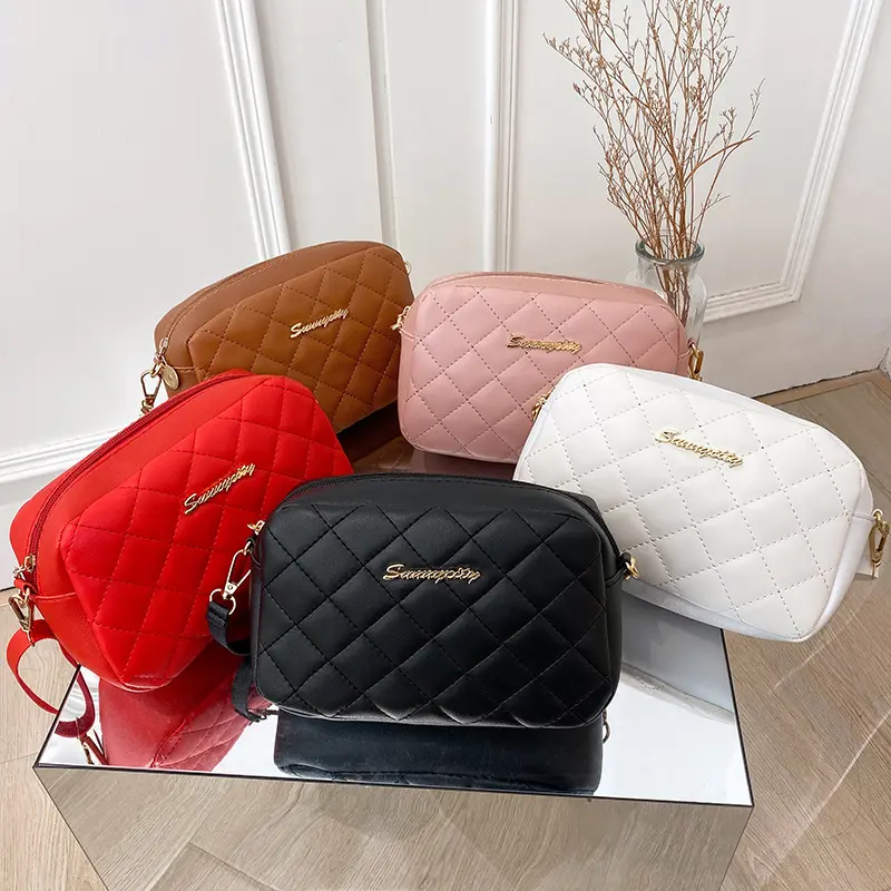 Women's Bag New Fashion Design Popular Embroidered Rhombus Shoulder Messenger Bag Women Purse