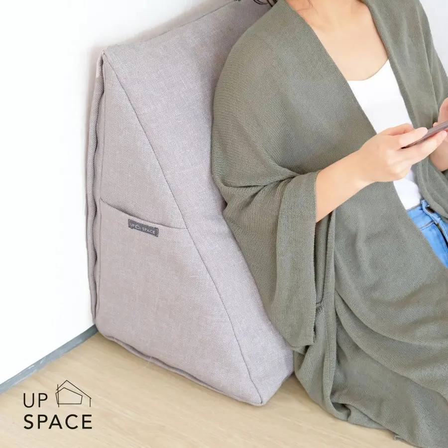 Up Space Anna Wedge Pillow / Bantal Sandaran / Sofa Backrest / Bantal Punggung / Bedrest Pillow