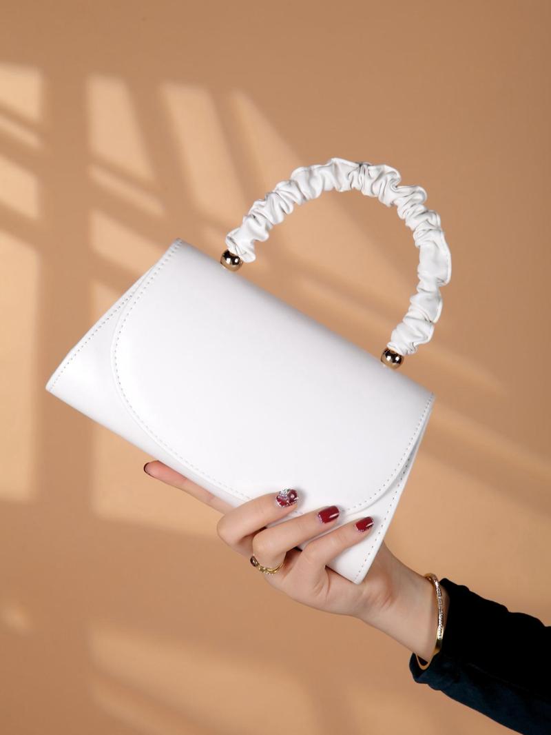 Product Introduction of Women's Elegant Bowknot Handle Design Evening Bag, Trendy Minimalist Chain Strap Clutch Bag, Chic All-match Purse for Dating & Party Decor 5