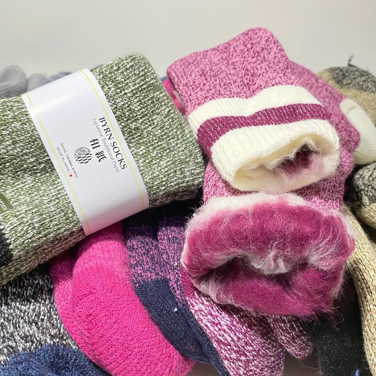 paket 3pcs random lebih murah Kaos kaki winter bahan wol bulu tebal Nyaman Wanita Lembut Unisex Panjang kaos  kaki