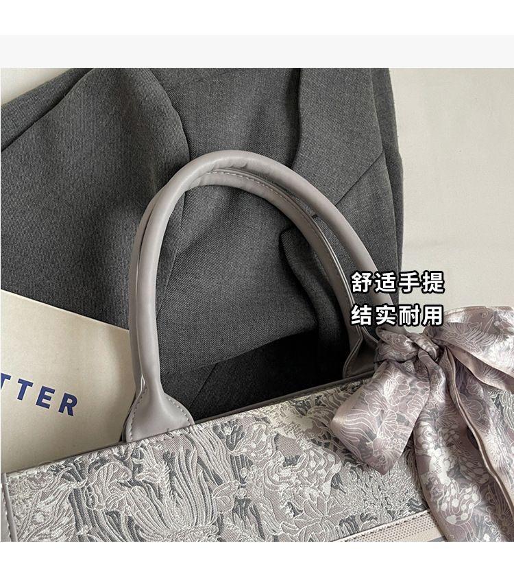 Product Introduction of Túi xách ALI cầm tay cho nữ ,dung tích lớn ,túi thêu cầm tay có họa tiết ,túi chữ nhật ,túi đeo vai túi  đeo  chéo  vải  canvas 12