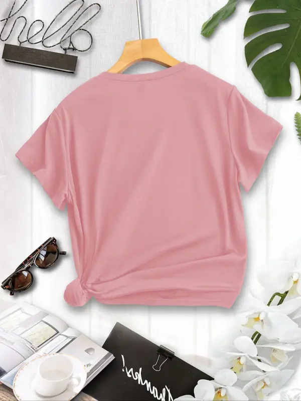 Women's Heart Print Round Neck Tee, Casual Short Sleeve Crew Neck T-Shirt for Daily Wear, Ladies Clothes for All Seasons 1