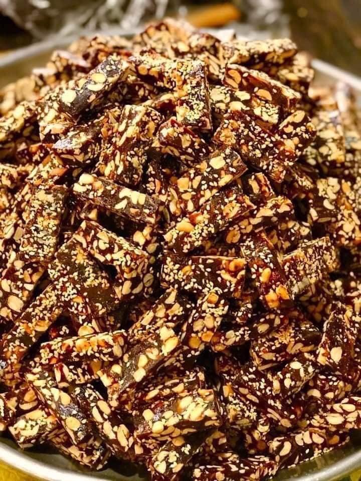 Product Introduction of Kẹo chuối đậu phộng mè gừng 55k/500g 2