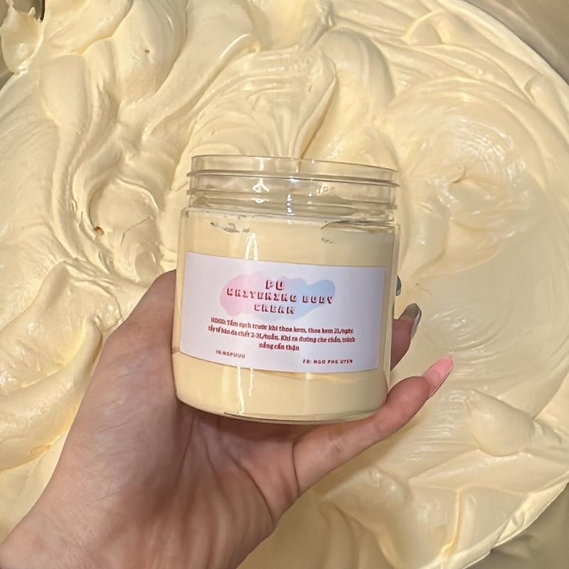 Kem body siêu mạnh (200gr) dành cho da đen chai lì 0