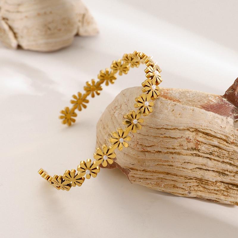 18K Gold Stainless Steel Little Daisy Pearl Opening Bracelet Ins Fashion Simple and Light Luxury Advanced Zircon Titanium Steel Bracelet 0