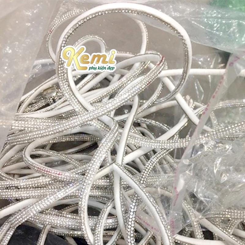 Product Introduction of Dây đính đá bling bling sáng lấp lánh cuộn 1 mét tết nơ, trang trí váy áo, dụng cụ handmade 8