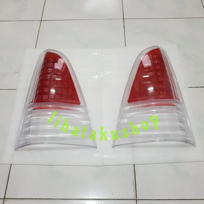 Mika Stop Lampu Belakang Innova New VVTI 2008 2009 2010 2011 - KIRI 1