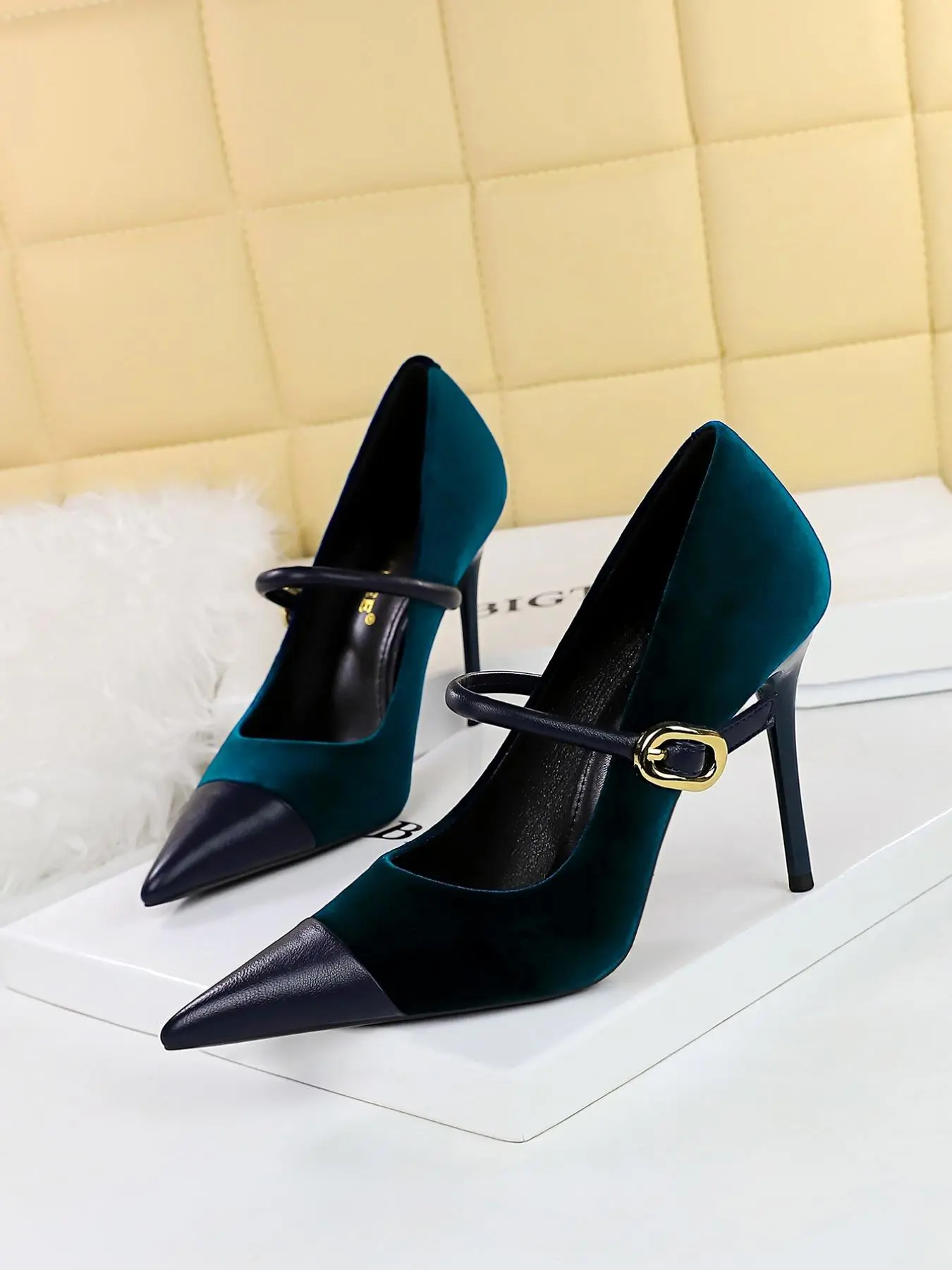 Women's Minimalist Temperament Solid Color Pointed Toe Stiletto Heels, Elegant Buckle Design High Heels for Party, Fashionable Heels for Women, Gift Ideas for Women Heelys, Shoes for Women