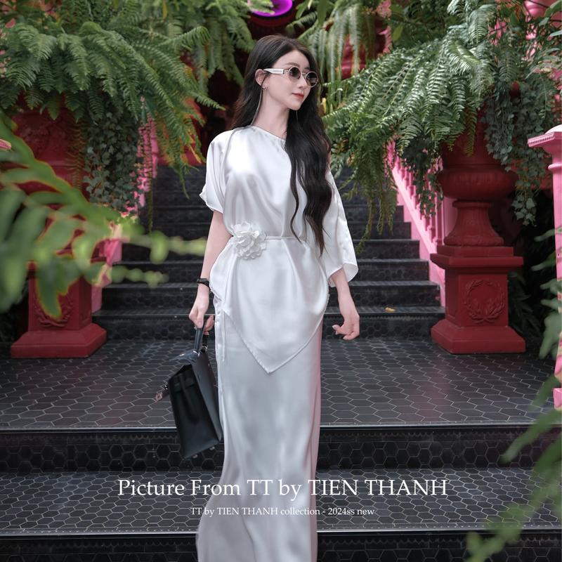 Bộ đồ Julie từ T T by TIENTHANH - Chân váy đuôi cá, áo đơn giản lệch vai - Màu trắng/đen/nude đậm/nude nhạt/đỏ đô/xám tây - Chất liệu lụa Hàn Châu - Kích thước S/M/L - Nữ, Women Nữ Top 3