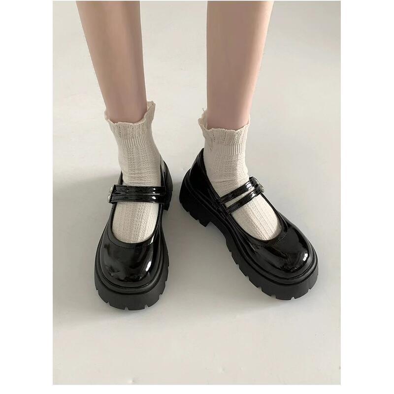 Product Introduction of Black Thick soled Small Leather 2024 Spring and Autumn New Le Fu with One Word Belt Mary Jane British Style Single Shoes for Women Footwear Girl 8