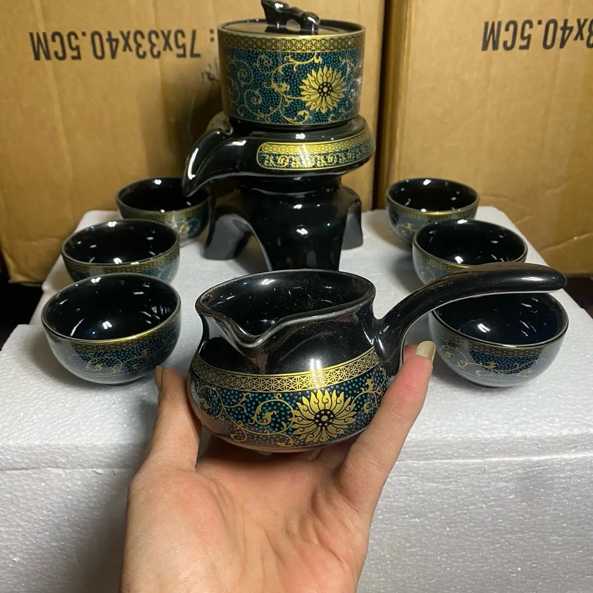 Bộ Ấm  Chén Pha Trà Cối Xoay (Hộp xốp Bao Gồm 1 Ấm Trà 6 Chén 1 Bộ Cối Xay )