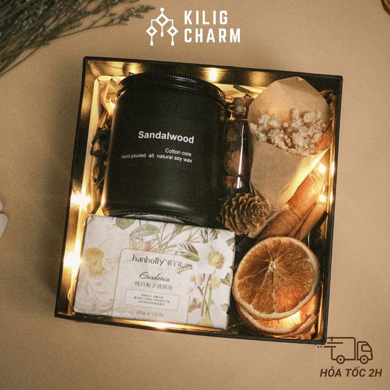  Bộ Quà Nến Thơm Giáng Sinh East Of Life 200g  8 Món  Kèm Đèn LED Khăn Mặt Gấu Xà Bông Hoa Khô Kilig Charm-KS04 