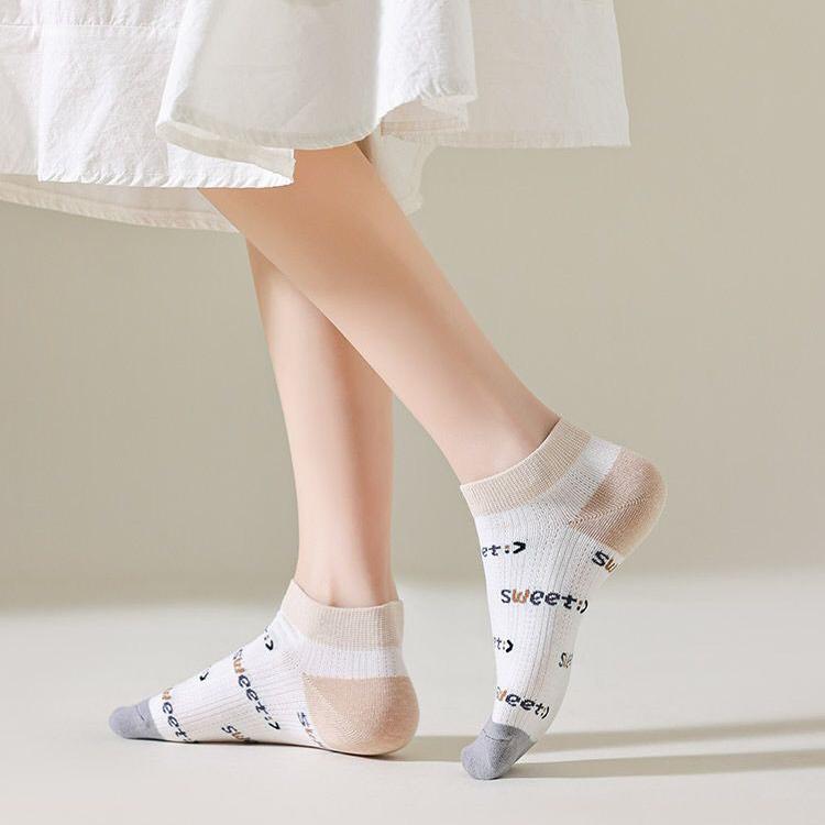 Tất cổ ngắn nữ họa tiết thêu dễ thương,vớ cổ ngắn đáng yêu dễ phối đồ - Cherry Shop 7