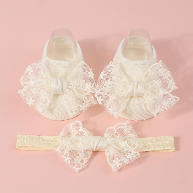 Product Introduction of Baby Girls Cute Socks with Headband Sets Lace Bow Knit Princess Socks for Party, Wedding, Baby Shower 9