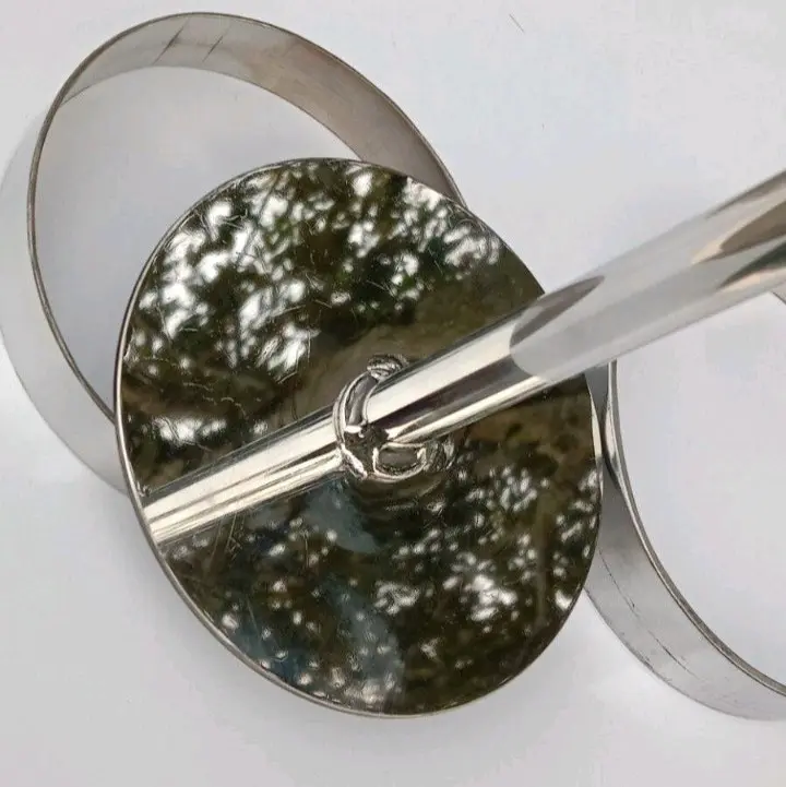 [Hưng inox] Bộ làm bánh gồm khung tròn và nắp đậy . Inox 304 với nhiều kích thước khác nhau , nắp ép nằm trên hoặc nằm trong.