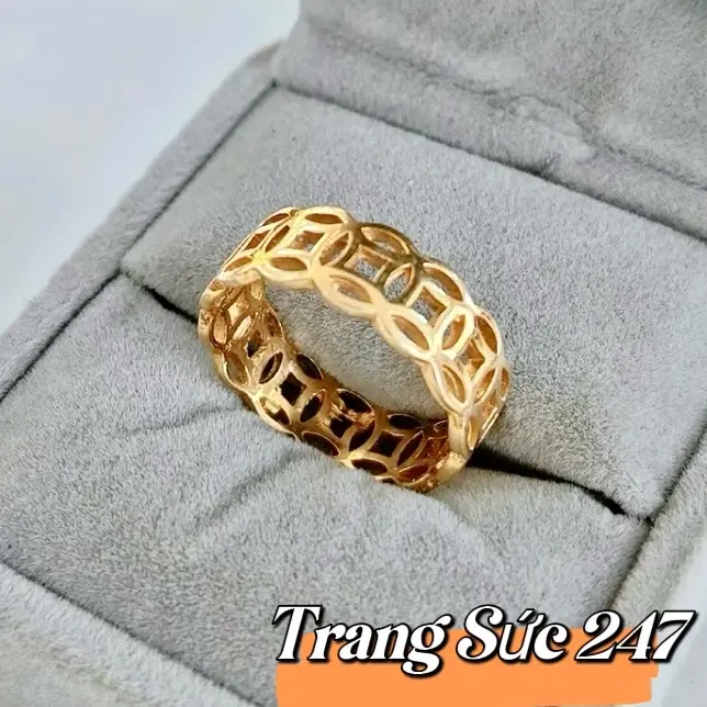 Nhẫn Kim Tiền Hội đời đời ko phai ko đen