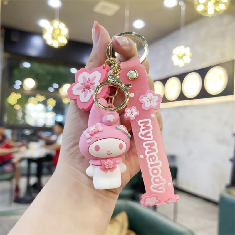 Product Introduction of Rantai kunci kartun PVC untuk kanak-kanak, rantai kunci mudah alih Kawaii KT Kuromi Mylody, Cinnamoroll, Pompompurin, siri Sakura, hadiah 24