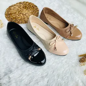 Sepatu Flatshoes Wanita Anti Slip YUMNA dari Diva Storee - Kasual