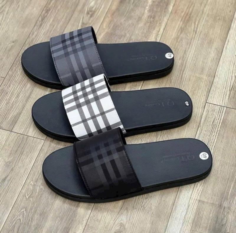 Product Introduction of Mẫu mới - Dép lê nam quai ngang thời trang Kẻ Đen - Trắng. Hàng đẹp đủ size có sẵn 26