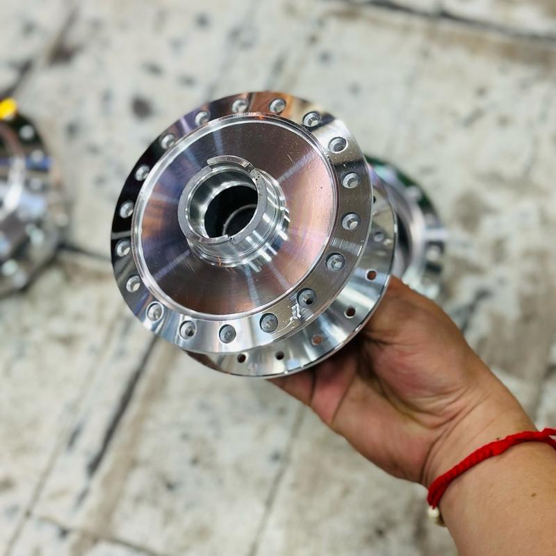  ĐÙM TRƯỚC VÀ SAU MẠ CROM SÁNG BÓNG CHO DÒNG XE HON-DA TĂNG ĐỘ NỔI BẬT PHẦN DÀN CHÂN   Phụ Kiện  Phụ Tùng   