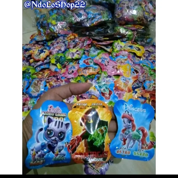 mainan bombek/mainan injek  isi 100 pcs