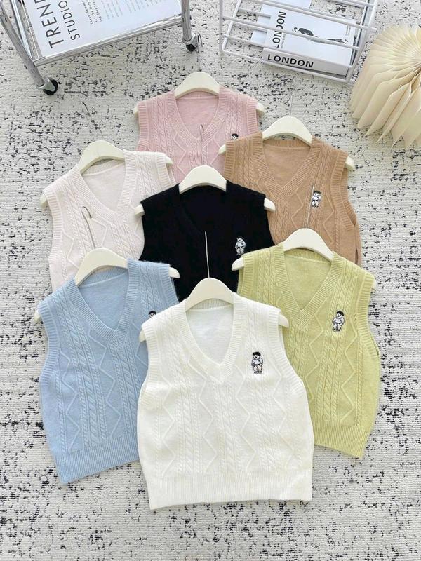 ÁO GILE LEN NỮ THÊU GẤU, ÁO GHILE LEN DỆT KIM CỔ TIM CỔ V HOẠ TIẾT ĐƠN GIẢN DỄ THƯƠNG MẪU MỚI áo  gile