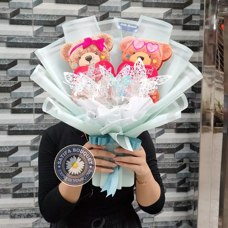 Bouquet Coklat Silverqueen Valentine Gift | Bucket Hadiah Valentine Bunga | Buket Hadiah Ulang Tahun Graduation | Hadiah Kado Pacar Bucin Valentine Trend Love Santai 5