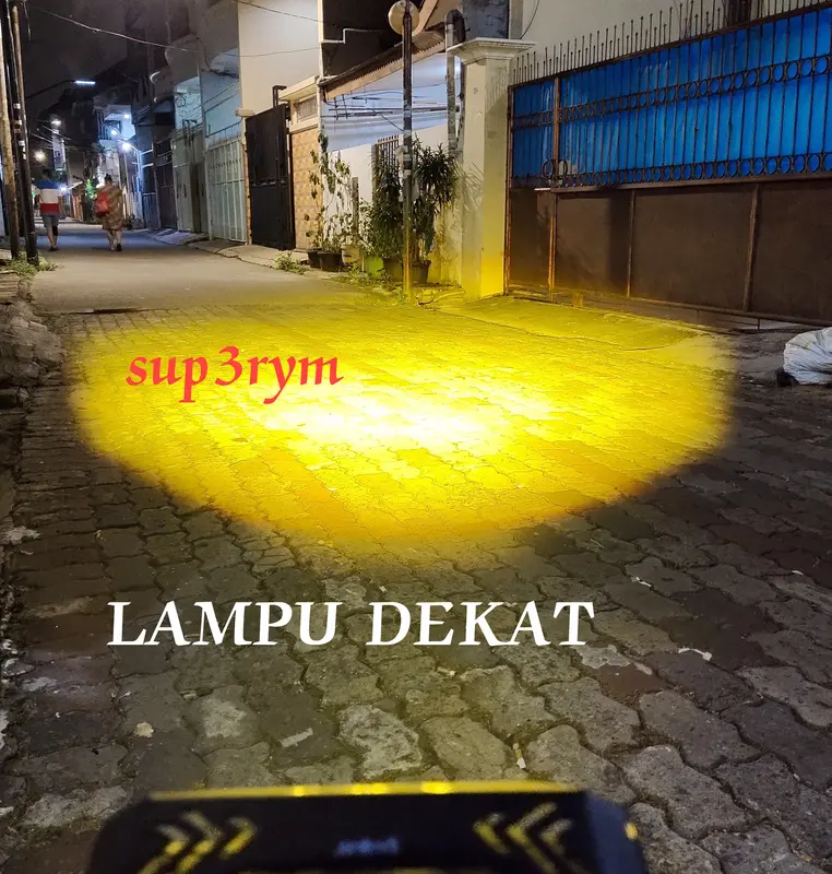 Lampu tembak LED Laser D2 D3 transformer SQL 3 mata lensa kuning putih 5