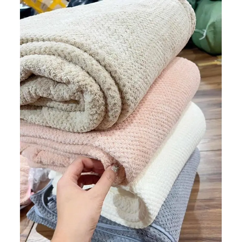 Khăn tắm san hô 70x140cm , khăn tắm siêu thấm hút